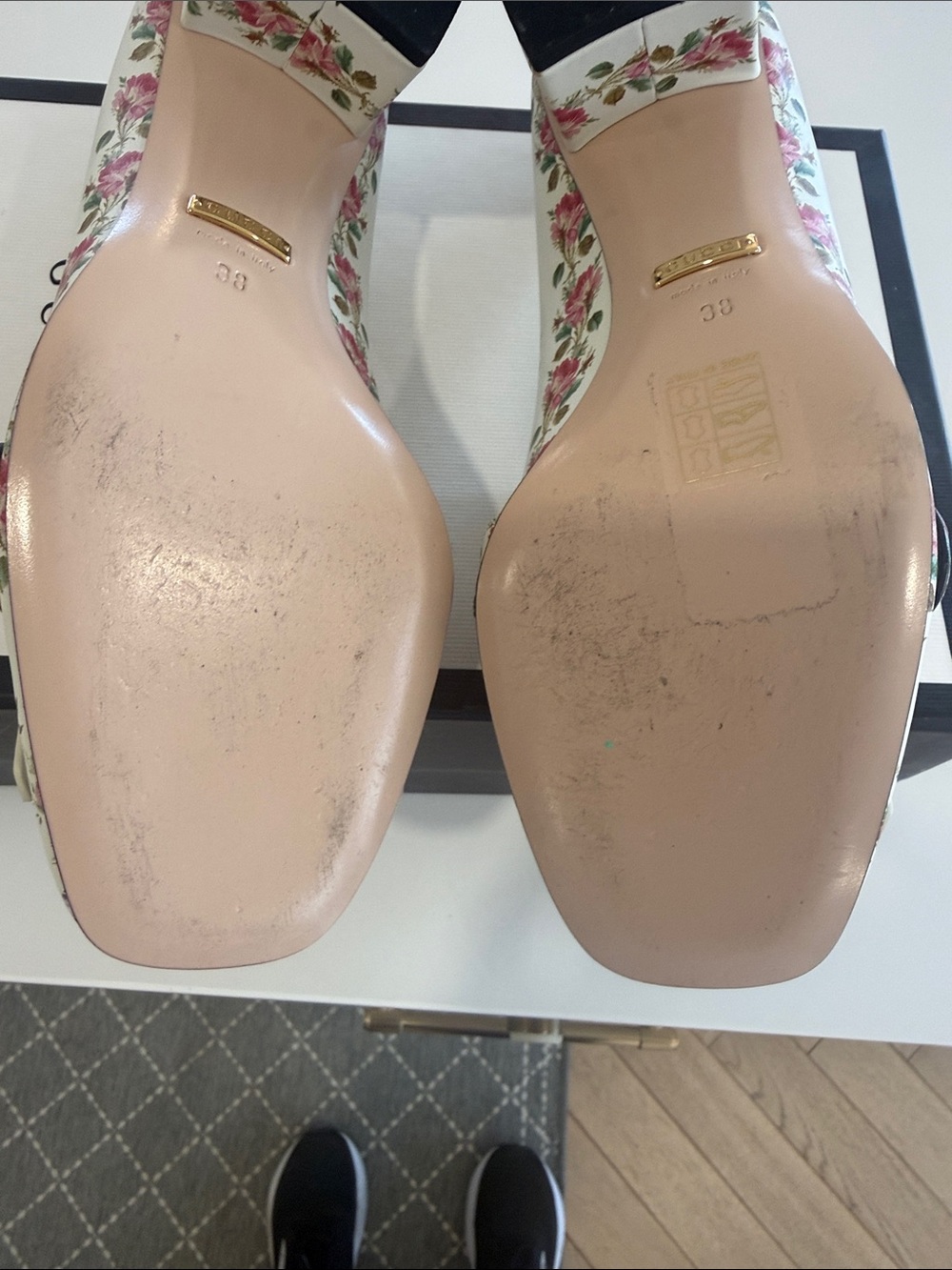 GUCCI Marmount White Floral Leather Loafers with Pink Roses and Gold GG - Picture 9 of 11